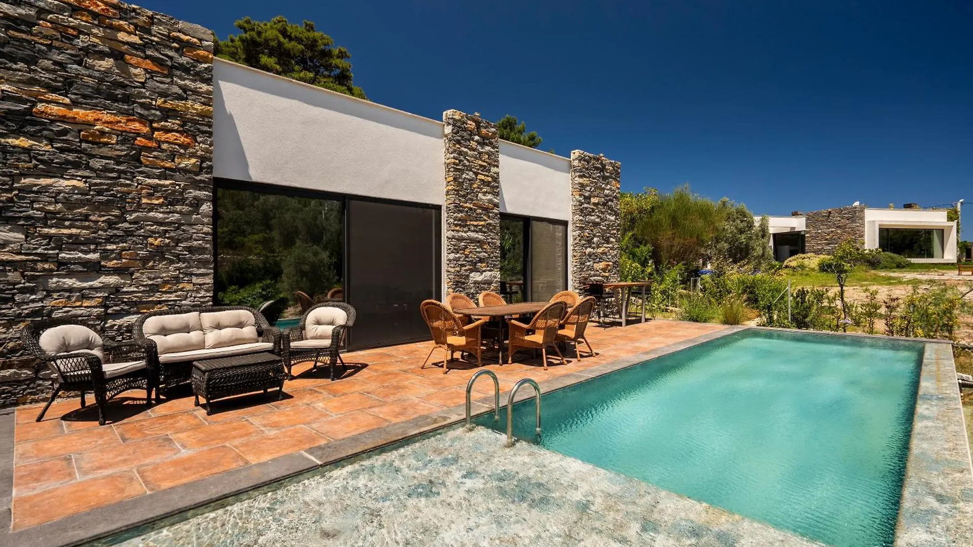 Bodroombnb Fully Private Villa In Yalikavak For 20 Guests ,2 Pools & Botanical Garden Ideal For Events, Families & Friends Gokcebel  Turecko